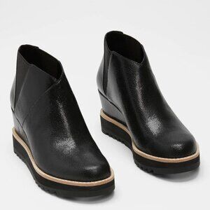 LN Eileen Fisher Caddy Wedge Bootie Sz 9 Black Embossed Leather Ankle Pull On
